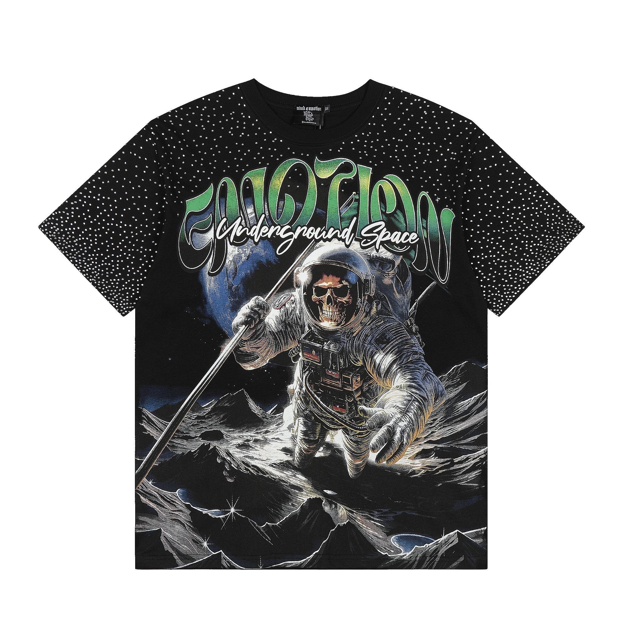MIXED EMOTION Astronaut Skull Graphic T-Shirt — hero