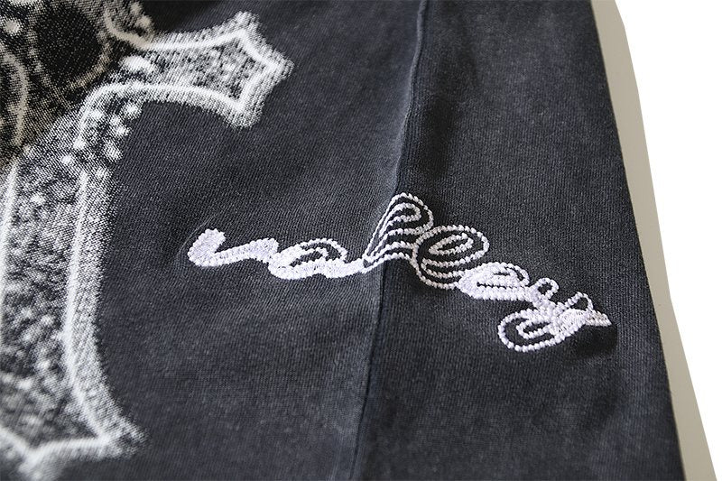 VALE USA Cross Graphic Short-Sleeve T-Shirt — detail