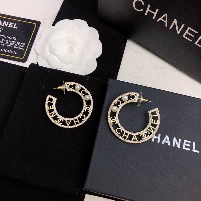 Chanel Circle Pearl 18K Gold Earrings