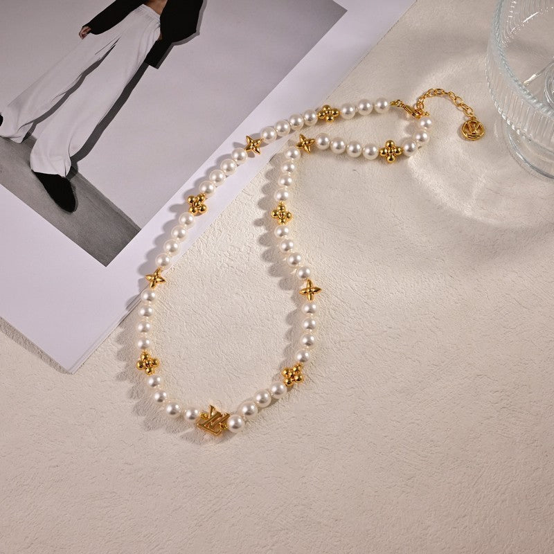 Louis Vuitton My Pearl 18K Gold Necklace