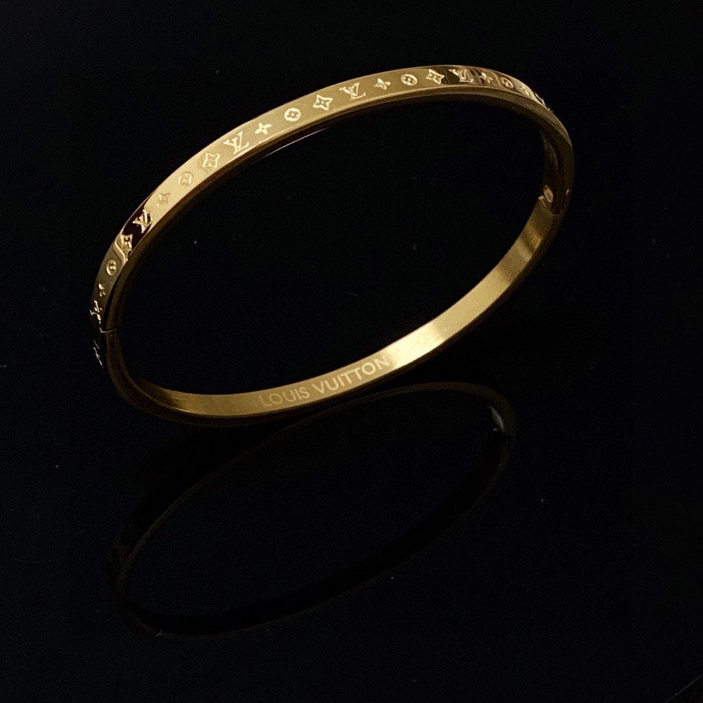 Louis Vuitton Vintage 18K Gold Bracelet